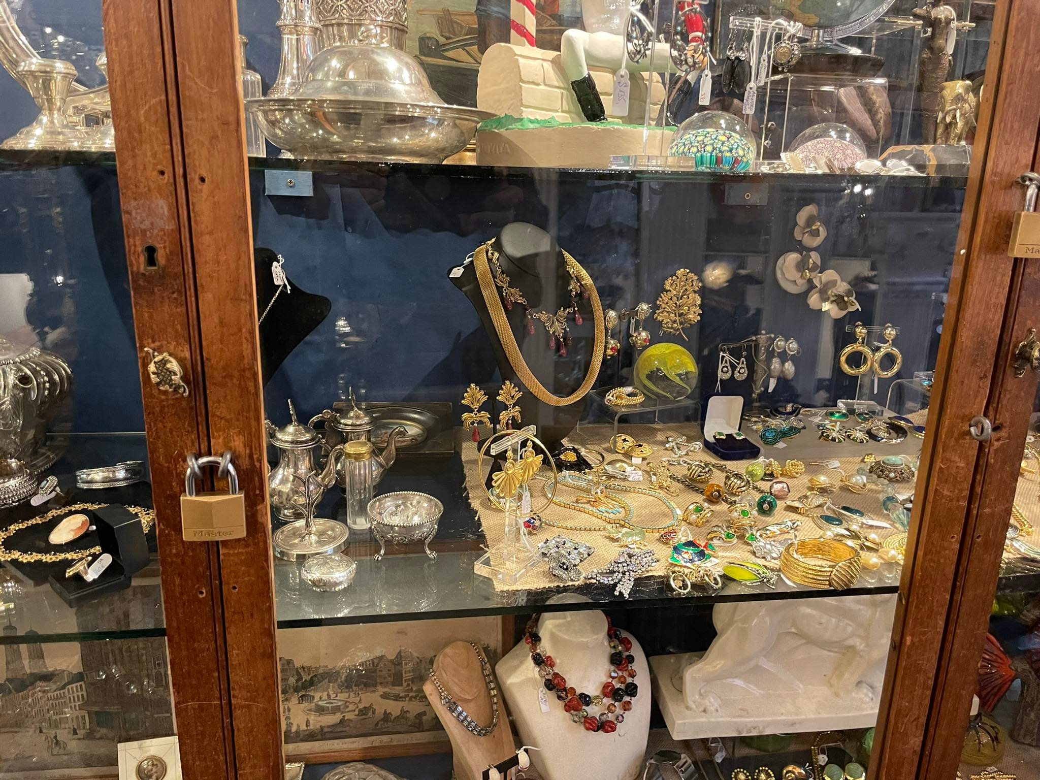 Estimation gratuite d'antiquités et objets de valeur à Liège